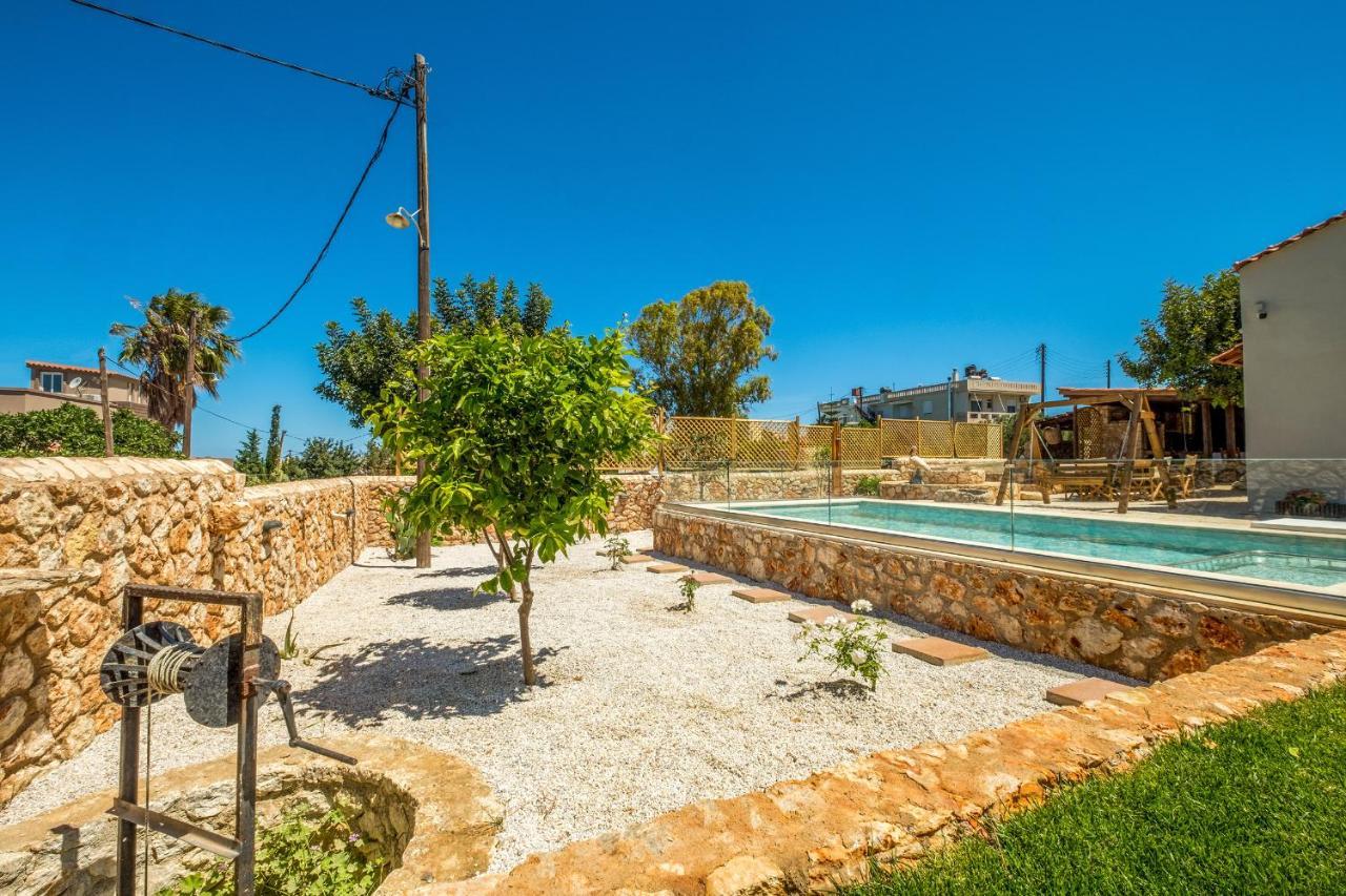 Kambánion Villa George מראה חיצוני תמונה