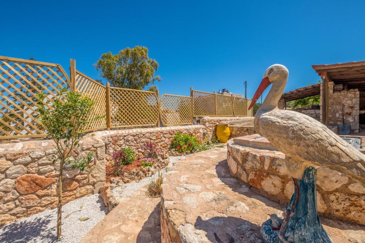Kambánion Villa George מראה חיצוני תמונה